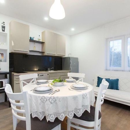 Apartmani Olivette Шибеник Экстерьер фото