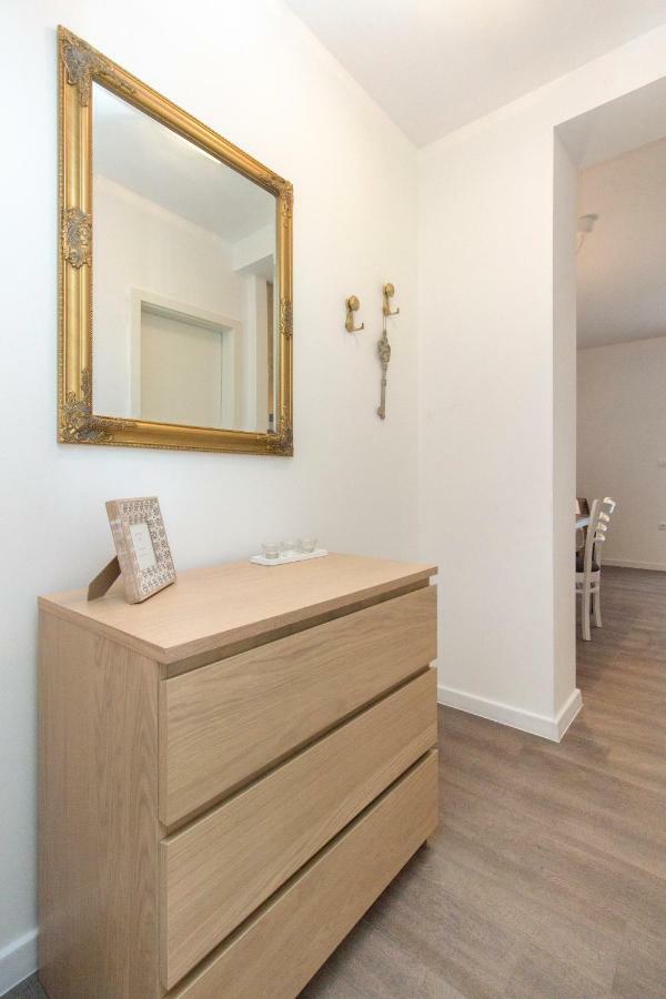 Apartmani Olivette Шибеник Экстерьер фото